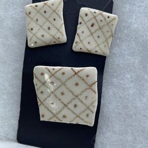 Vintage Artisan glazed ceramic earrings (pierced) and brooch set.
